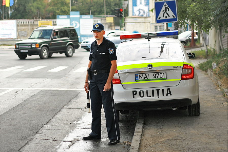 Comportamentul agresiv al conducătorilor auto în traficul rutier va fi pedepsit.