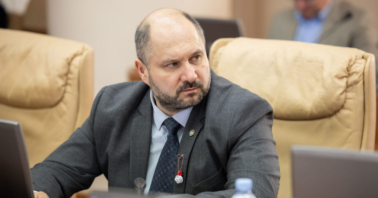 Глава Минэнерго Виктор Парликов.