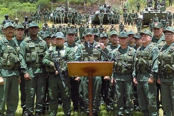Venezuela face pregătiri de război, după ce a acuzat Columbia. Foto: protv.ro