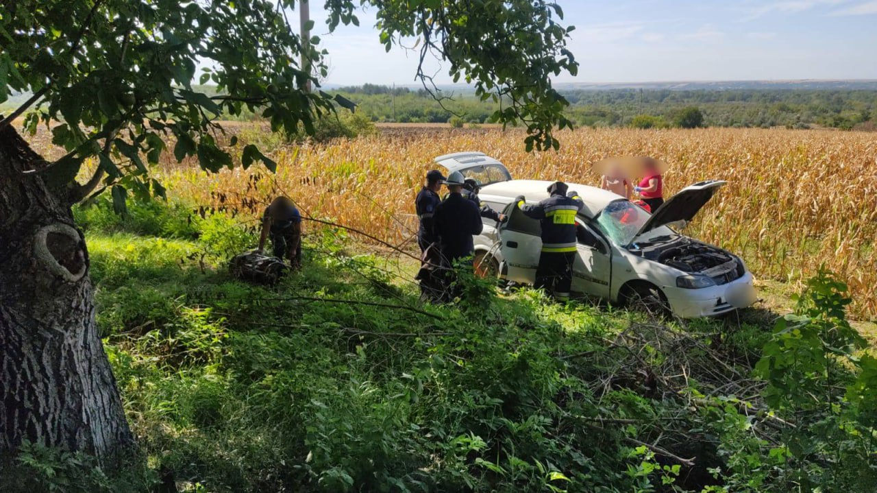 На границе задержали водителя, виновного в ДТП в Костештах.