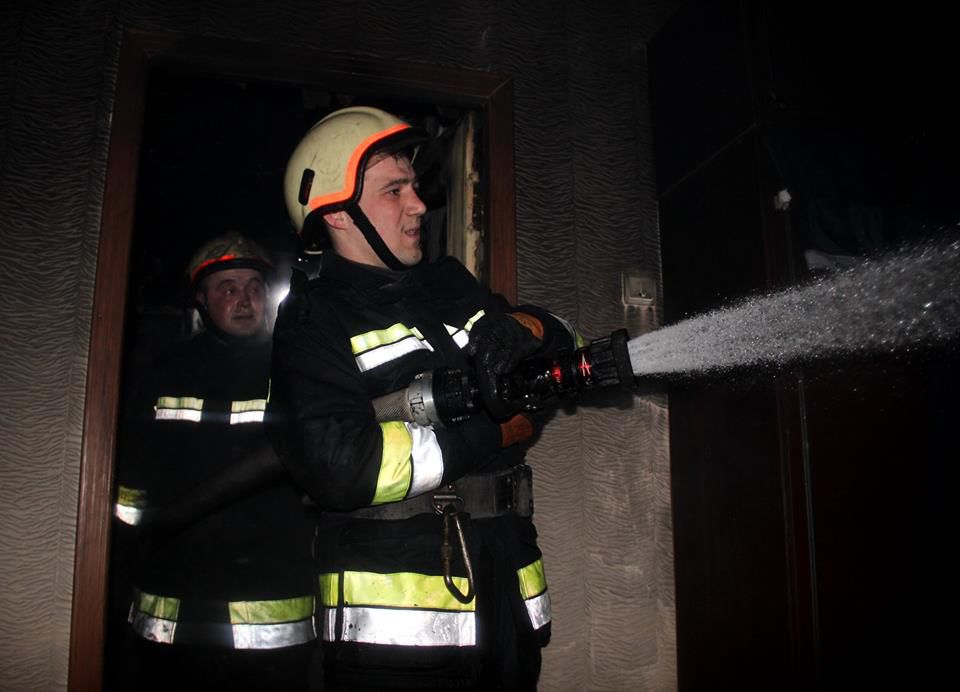С начала 2017 года в Молдове произошло 1198 пожаров, которые стали причиной смерти 51 человека, в том числе и 4 детей. Фото: dse.md.