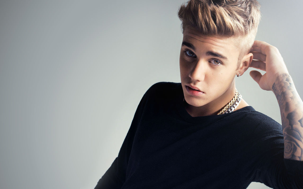 Gala premiilor europene MTV, de la Milano, a fost una memorabilă pentru Justin Bieber. Foto: bravonet.ro