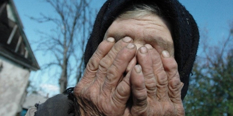 Во Флорештах 29-летний парень ограбил и избил 75-летнюю старушку.