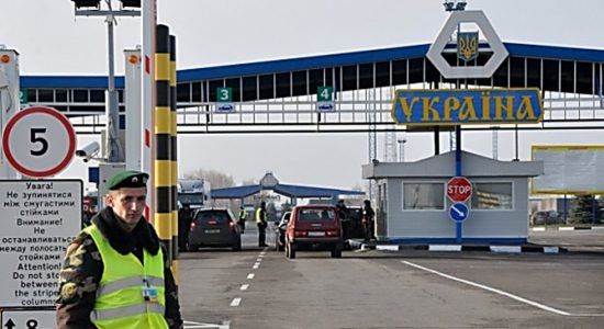 Мужчину разыскивали по подозрению в причастности к контрабандной деятельности.