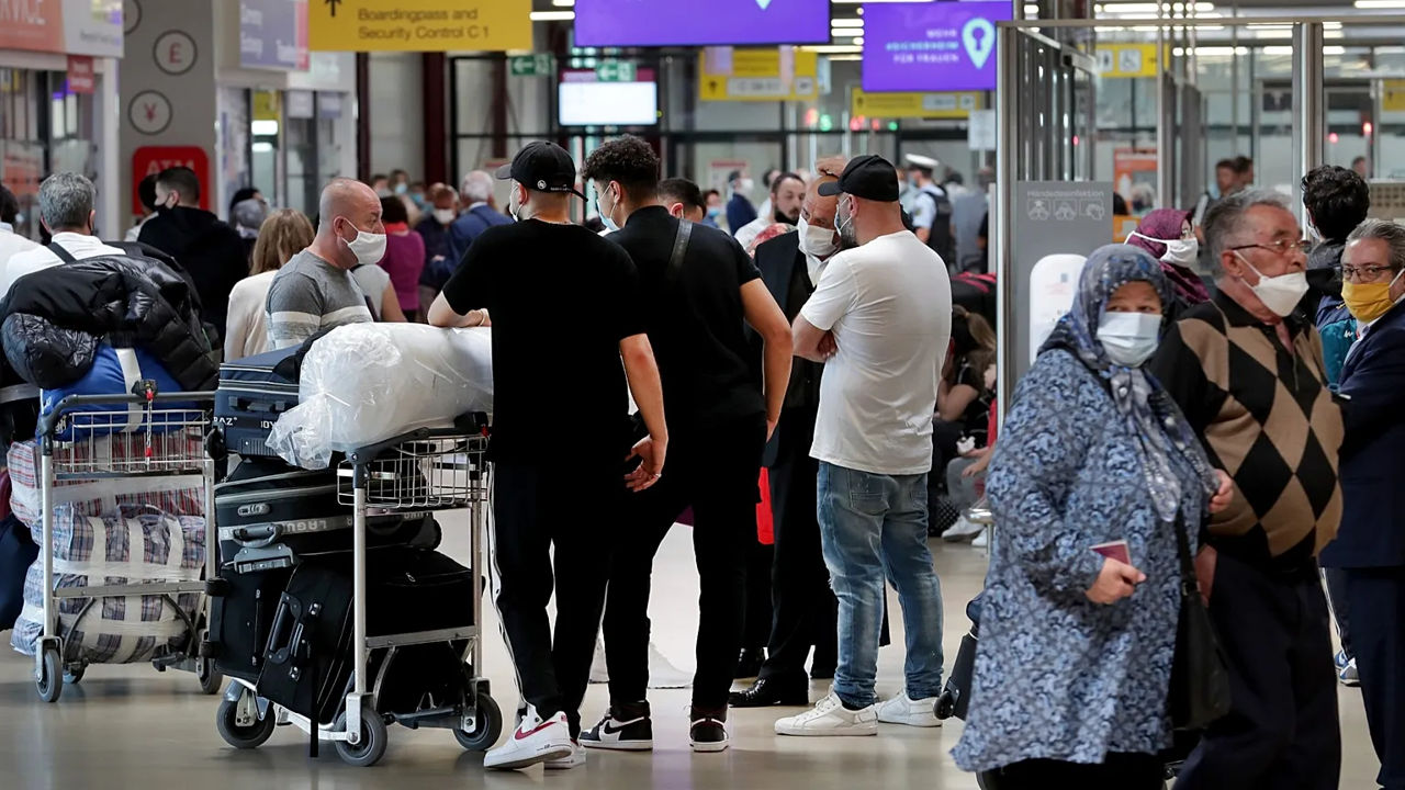 Sistemul EES în Europa va funcționa complet din 10 aprilie: În aeroporturi sunt posibile întârzieri.