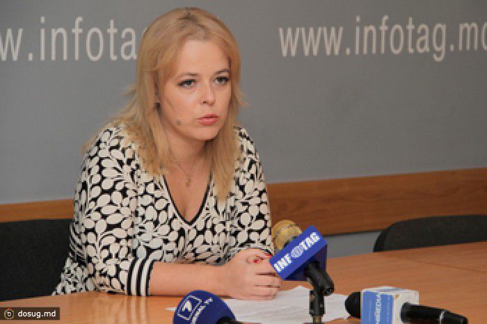 По словам адвоката, Усатый лишь распространил переговоры между Филатом и Шором.