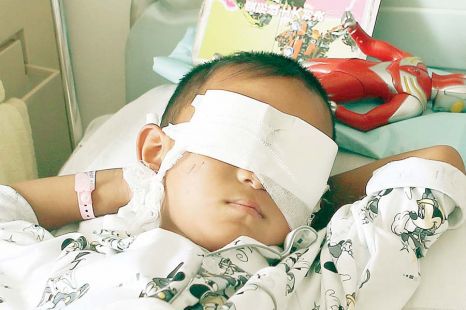 Traficul de organe în China a crescut foarte mult în ultimii ani, fiind estimate 100.000 de tranzacţii pe piaţa neagră.