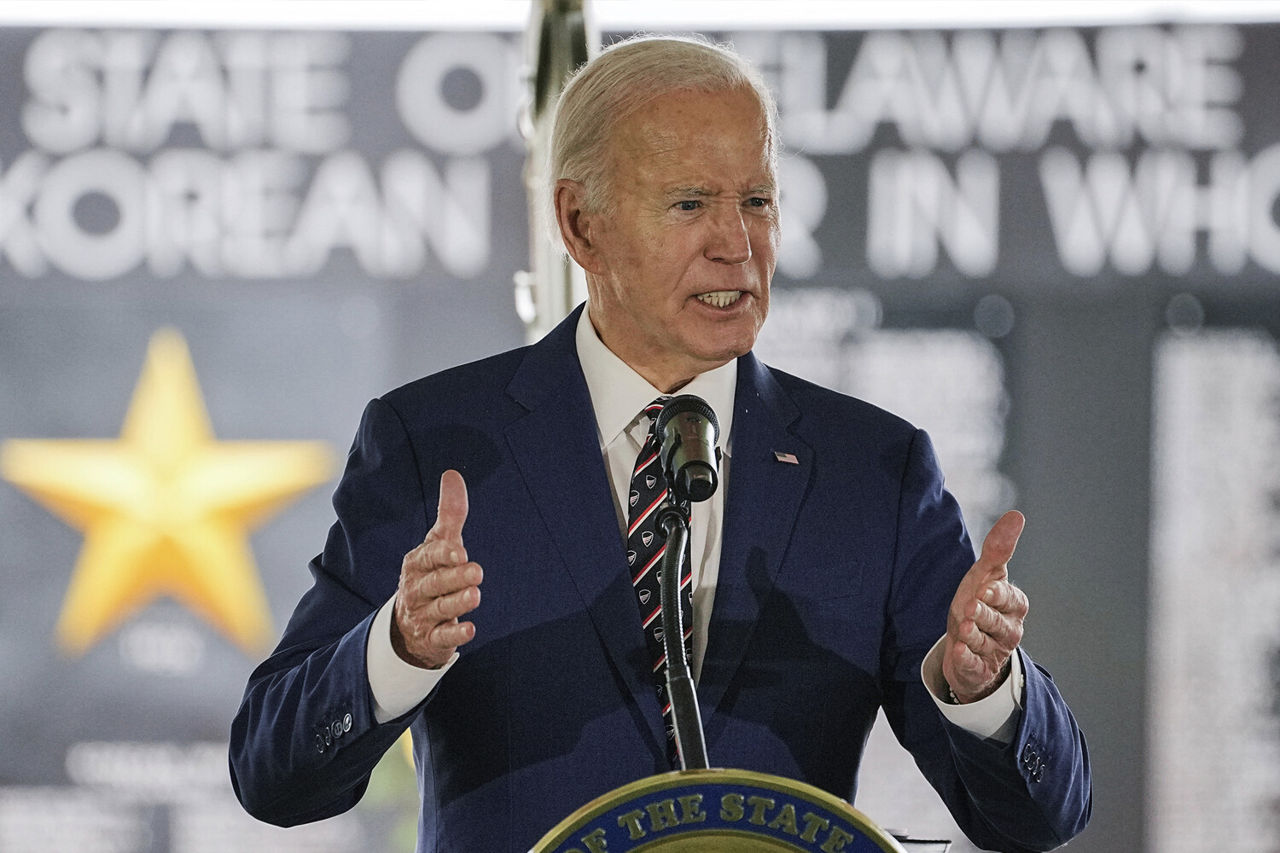 Biden: Liderii UE mă sună și îmi cer să mă implic în politică.