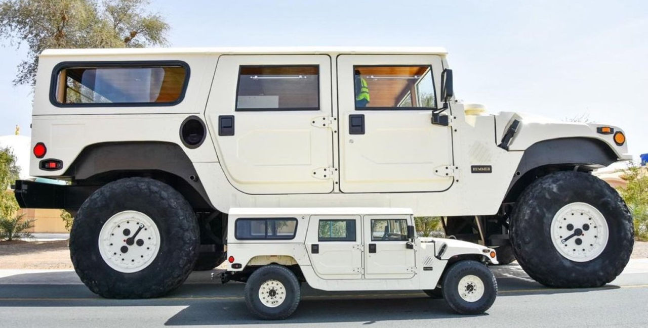 Пентхаус на колесах: в ОАЭ показали самый большой Hummer в мире