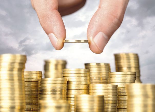 Instabilitatea politică dintr-un stat pune pe gânduri investitorii, care se mai gândesc dacă merită să-și extindă afacerile. 