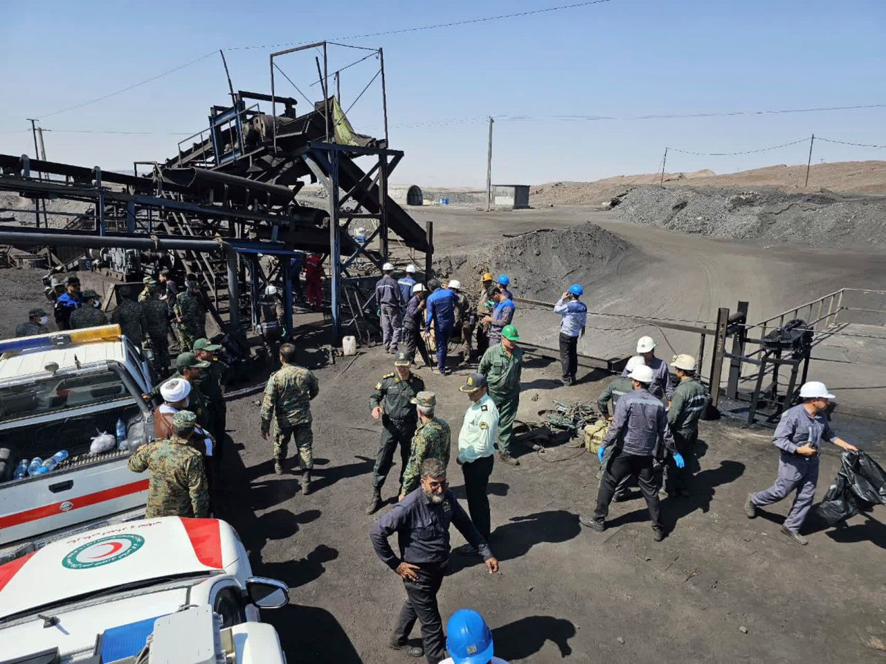 O mină din Iran a explodat: Cel puțin 50 de persoane și-au pierdut viața.