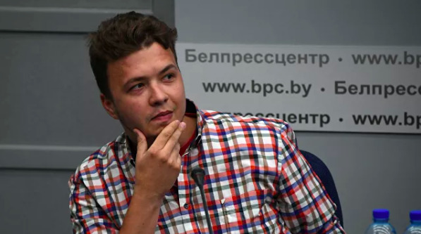 Протасевич назвал Тихановскую "святой невинностью".