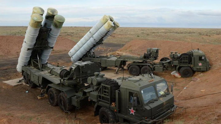 Turcia va plăti Rusiei 2,5 miliarde de dolari pentru patru baterii S-400. 