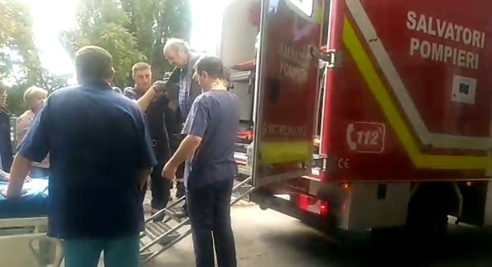 Появилось видео госпитализации пострадавших при ДТП на Буюканах.