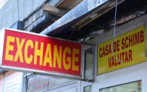  Oamenii legii au reușit să dea de urma suspectului de omorul de acum cinci luni de la Fălești, atunci când a fost împușcat directorul unei case de schimb valutar. 