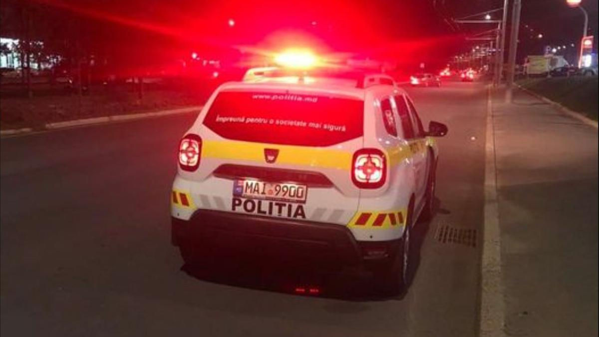 Conflict sângeros la Bălți: Un adolescent de 17 ani a fost înjunghiat de un tânăr la un club de noapte.