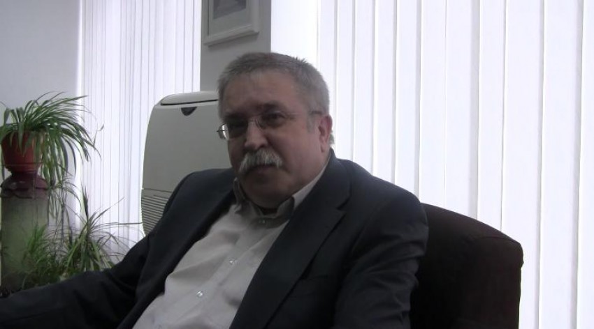 De asemenea, blogger-ul adaugă că Marin este un ”personaj expirat pentru Teleradio Moldova”.