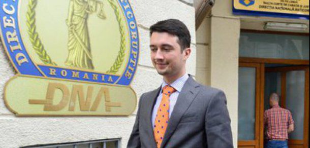 Nepotul lui Traian Băsescu, trimis în judecată pentru corupţie.  Foto: realitatea.net