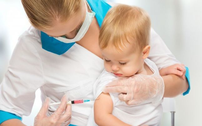 Italia va da o lege care prevede neacceptarea copiilor nevaccinați în școlile de stat. 