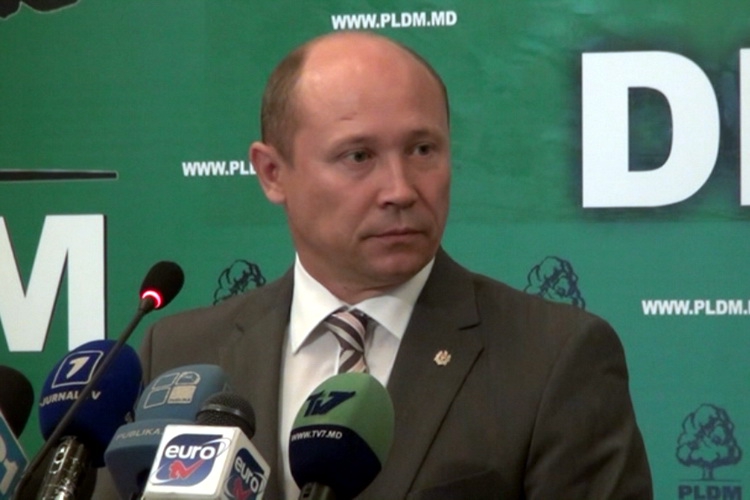 Стрелец заявил, что еще не время называть кандидата на пост премьер-министра.  
