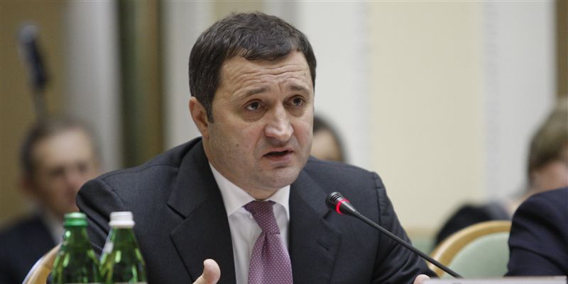 "Vă place emisiunea? Uite așa guvernăm de trei ani", a comentat Filat.