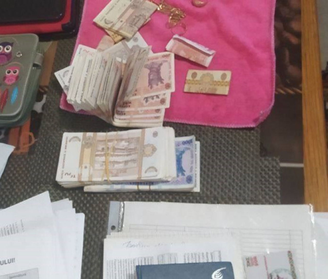 Percheziții la Chișinău și Râșcani în dosarul de corupere electorală.