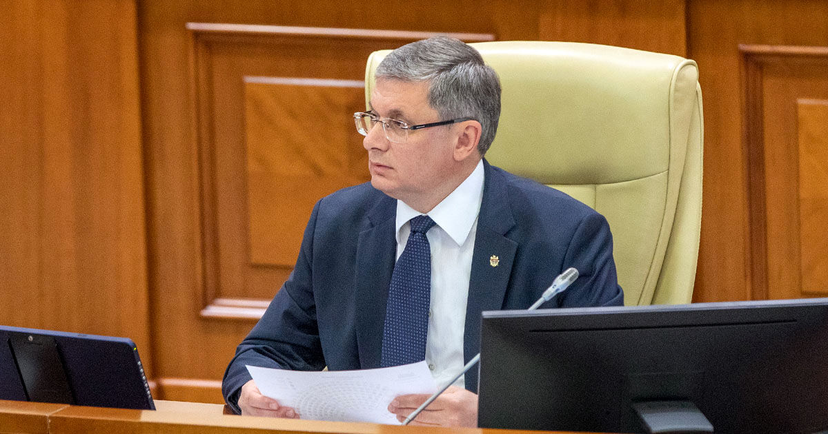 Grosu a glumit în timp ce discuta despre Acordul cu Elveția: Toți ajungem acolo.
