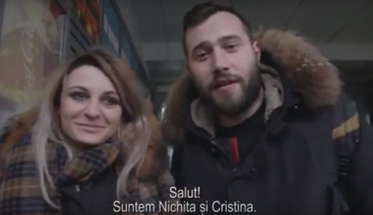 Un cuplu și-a propus să urmărească reacția societății la fenomenul violenței asupra femeilor. 