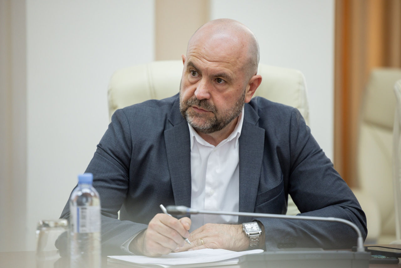 Министр сельского хозяйства - Владимир Боля.