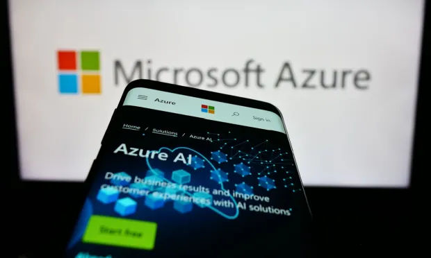 Новый сервис Azure AI Speech text to speech avatar позволяет загружать фото человека и составлять сценарий.