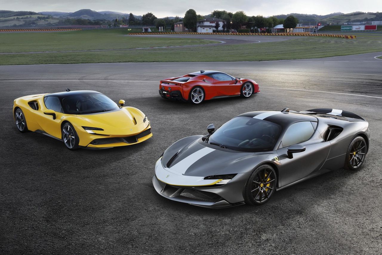 Президент Ferrari рассказал о новом суперкаре.