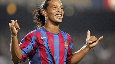 Ronaldinho și-a făcut o schimbarea şocantă de look