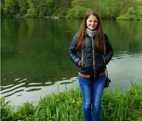 Minoră dată în căutare. Dacă o recunoşti, sună la 902
