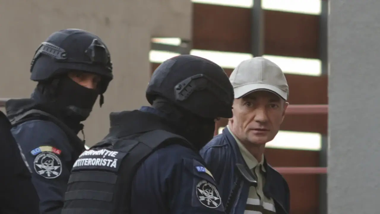 Экс-замглавы СИБ Молдовы предстанет перед судом в Румынии по делу о госизмене.