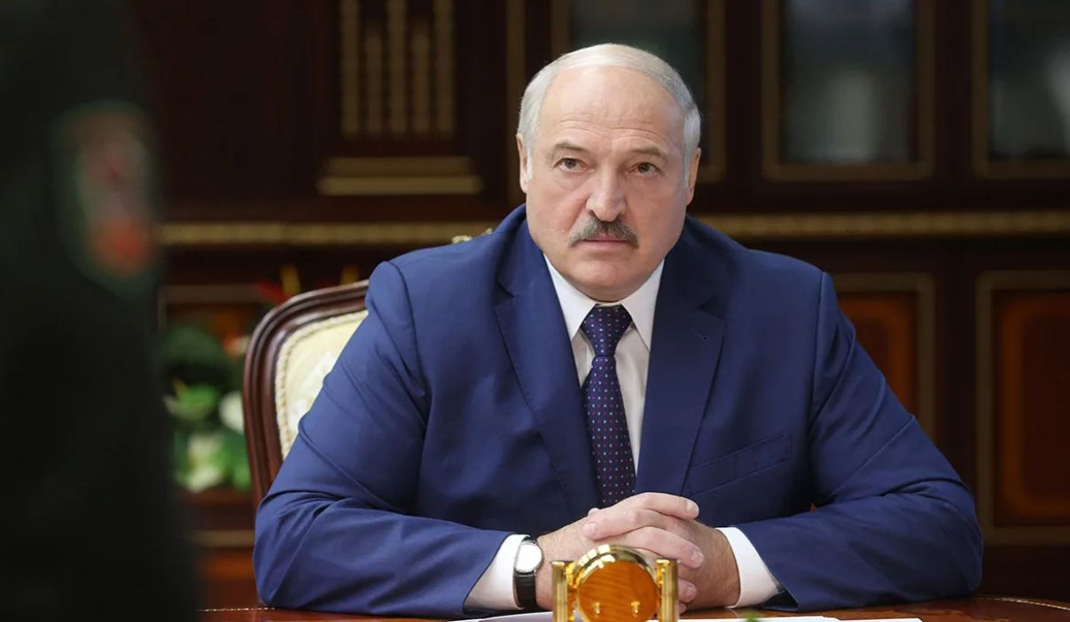 Лукашенко: Действия НАТО создают угрозу глобального конфликта.