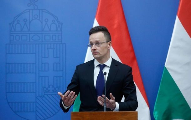 Глава МИД Венгрии обвинил Киев во вмешательстве в выборы.