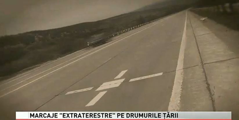 Marcajul rutier, în formă de cruce, a fost aplicat pe zeci de şosele naţionale.