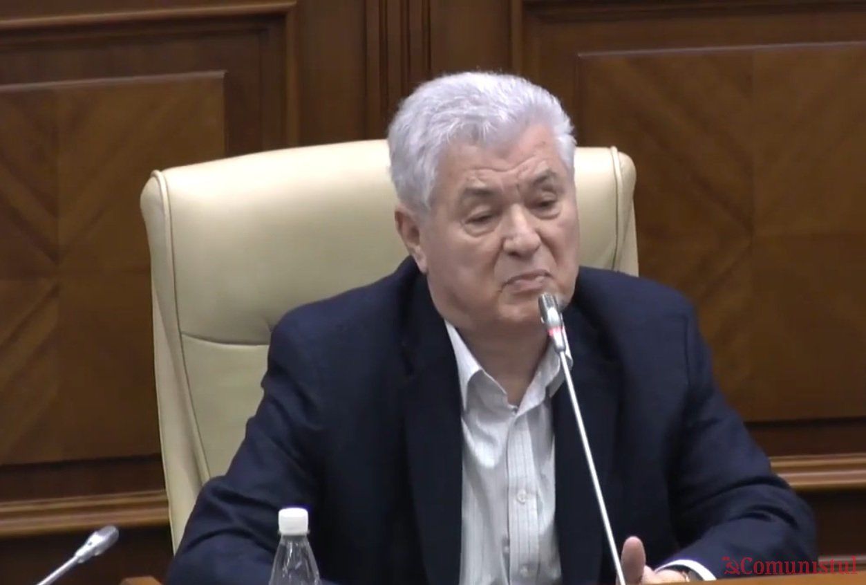 Воронин заявил, что Шевчук покинул Молдову.