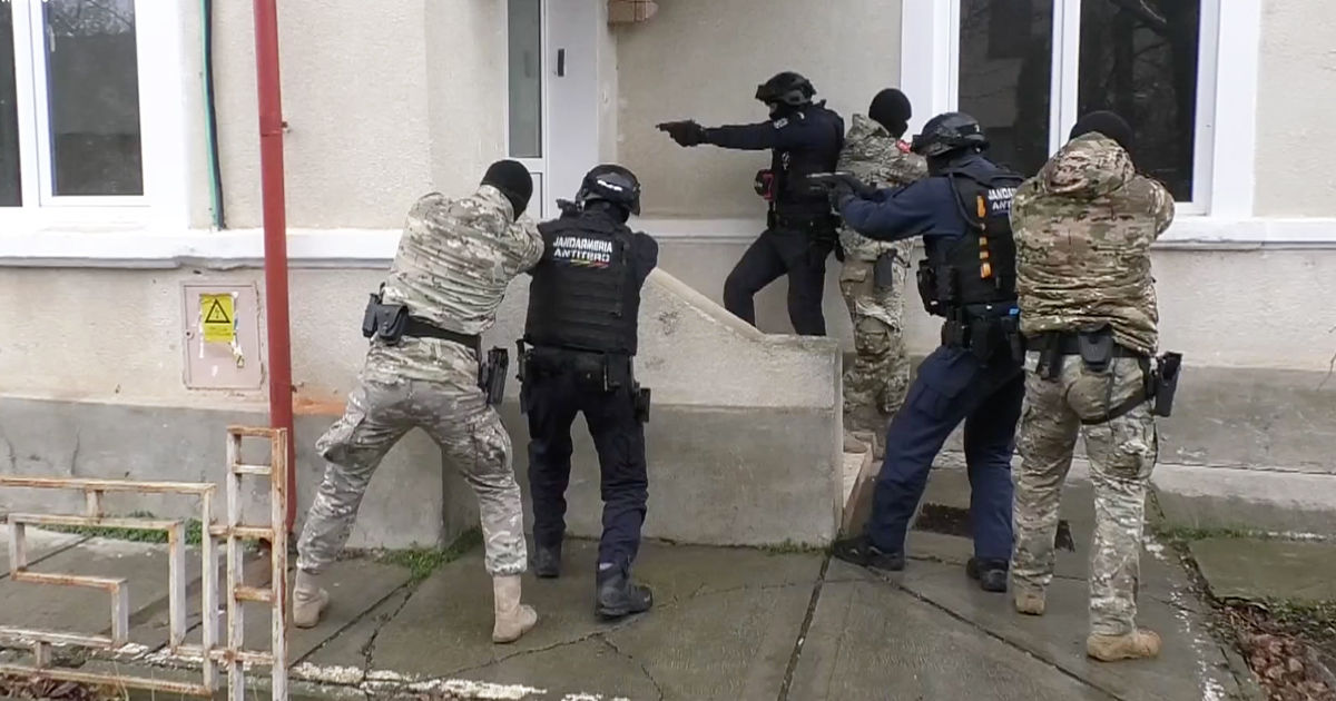 Forțele de securitate moldovenești și române au desfășurat antrenamente comune la Iași.