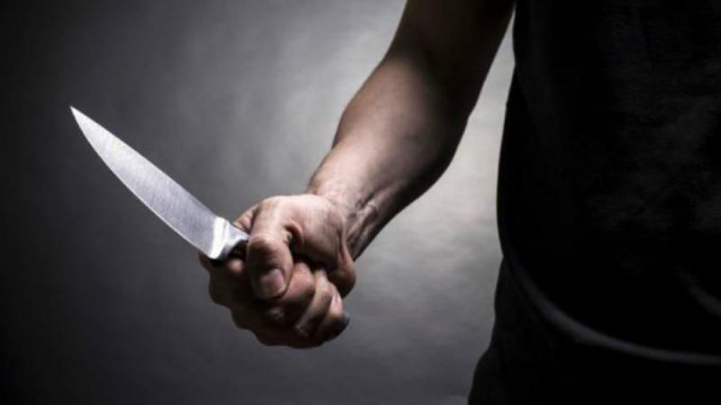 Мужчина осужден на 12 лет за попытку убить соседей из ревности.