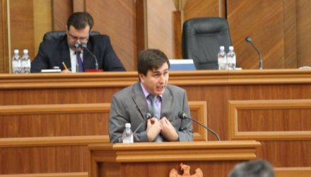El a precizar că în prezent este în proces de elaborare un proiect proiect de lege prin va fi creat un Consiliu al Ştiinţei