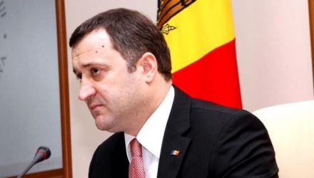 Filat a precizat că după violențele de ieri au fost reținute peste 50 de persoane, care sunt documentate în acest moment