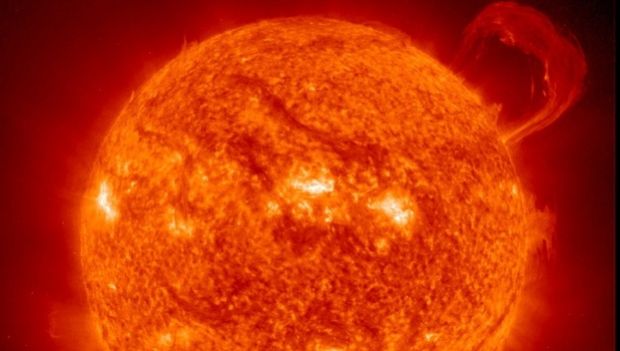 Erupţie solară iminentă. Ce au observat oamenii de ştiinţă.