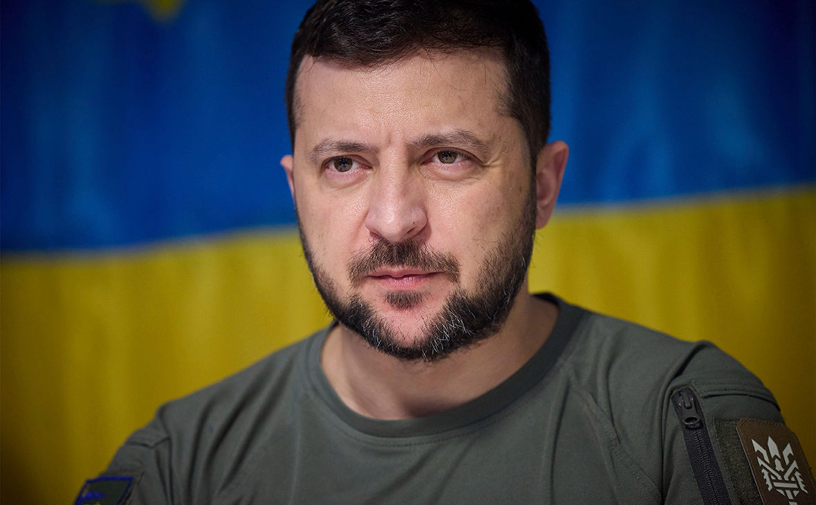 Зеленский: НАТО пора перестать оглядываться на слабый Кремль.