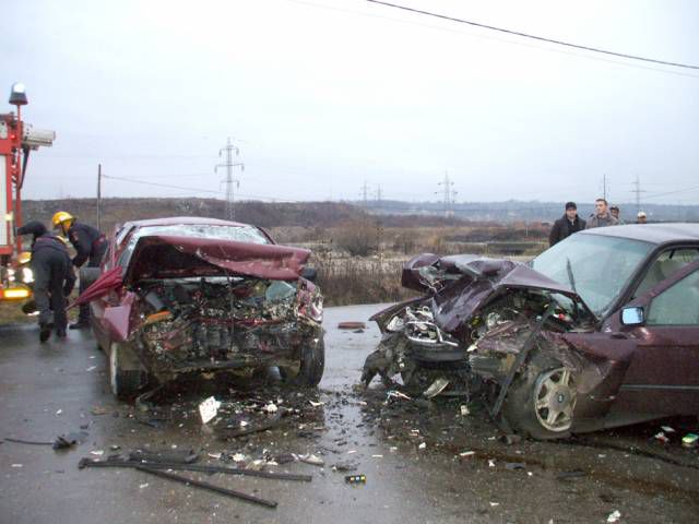 Peste 2500 de accidente rutiere s-au produs pe parcursul anului 2015. Foto: publika.md