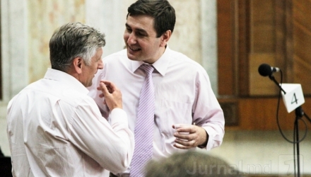 Prevederea a fost contestată la Curtea Constituţională de liberali.