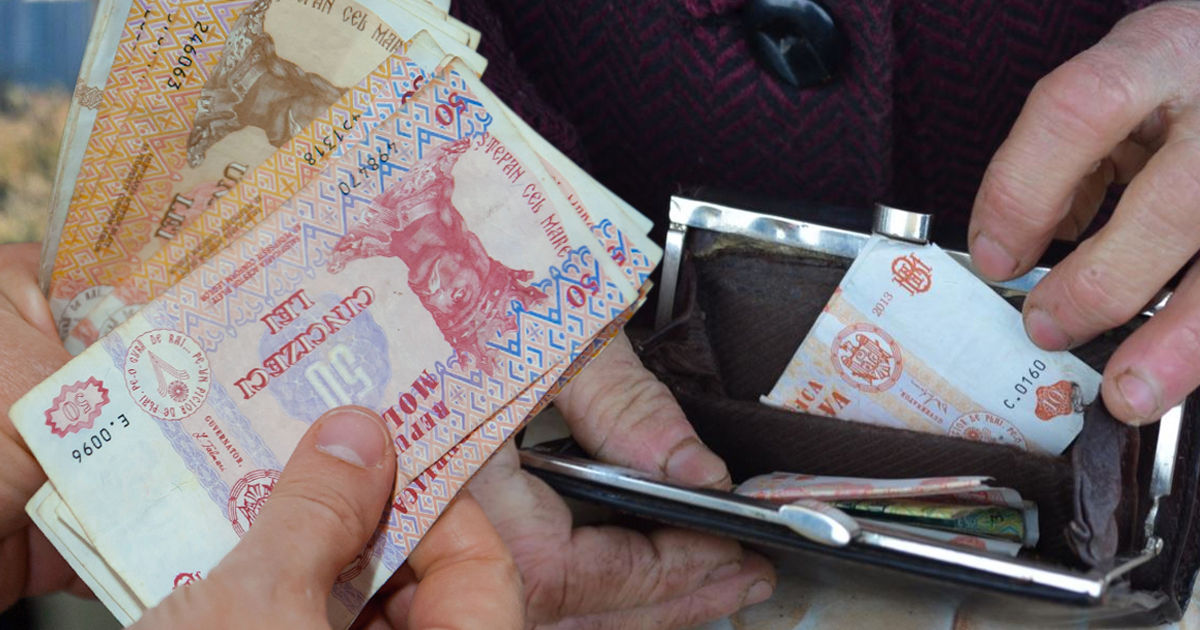 С 1 апреля пенсии и социальные пособия будут проиндексированы на 15%.