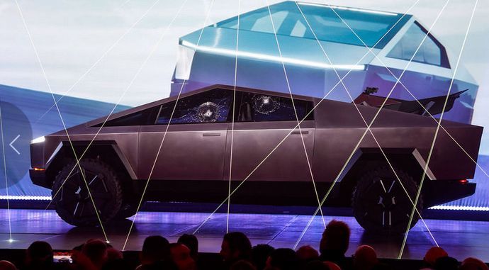 Электропикап от Tesla после неудачной презентации заказали более 140 тысяч человек.