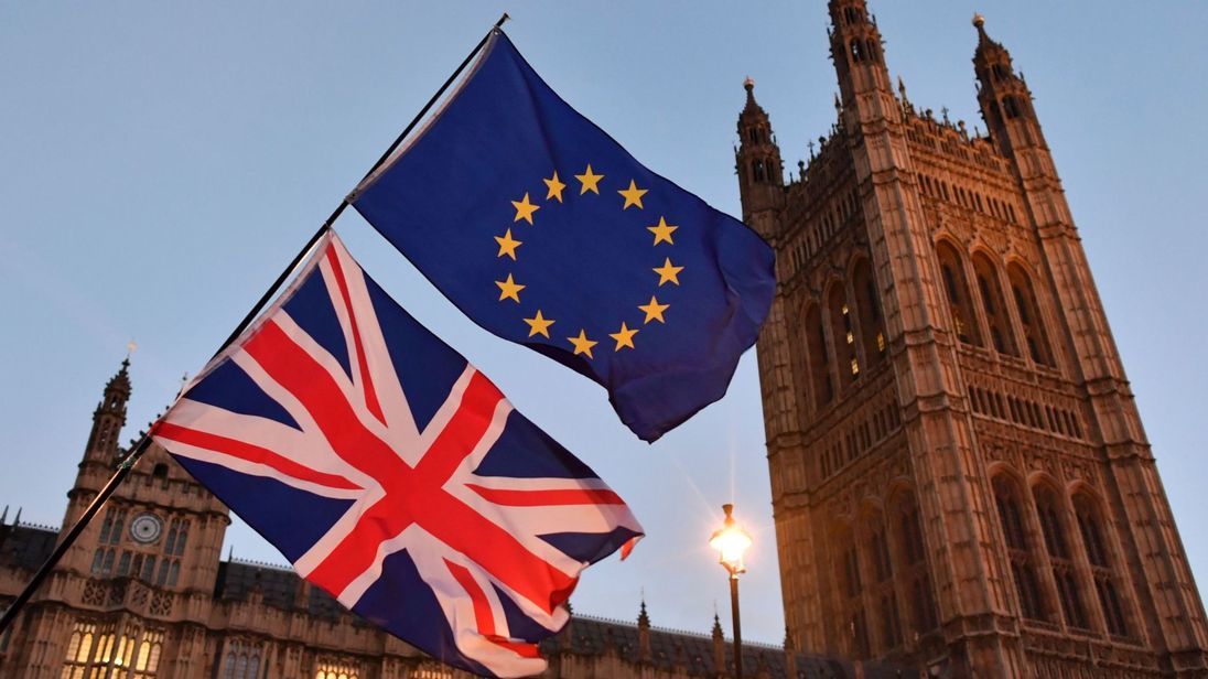 Британский министр призвал парламентариев не подрывать ход переговоров по Brexit.