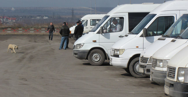 Транспортные компании продолжают настаивать перед правительством на повышении тарифов.